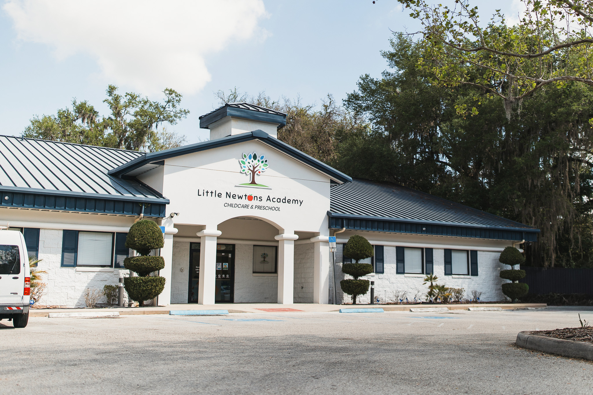 Little Newtons Academy Lake Mary campus exterior